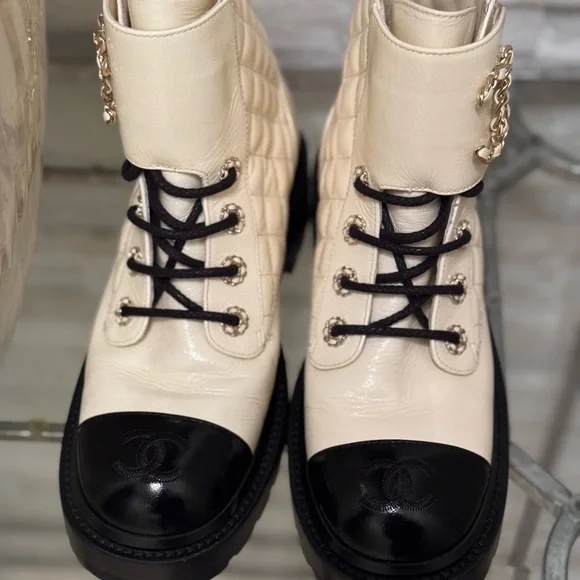 CHANEL COMBAT BOOTS - Picture 7 of 9